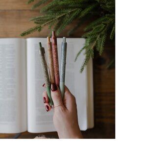 NEW 4 THE DAILY GRACE ADVENT INK PEN SET WORK HOME SCHOOL CHURCH